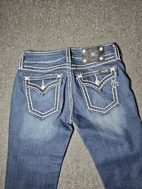 Miss Me Cuffed Capri Jeans Women’s 28 Denim Dark Wash